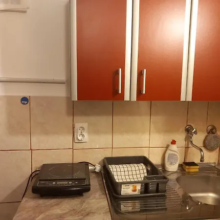 Apartment Cosy Rooftop With Balcony Belgrade